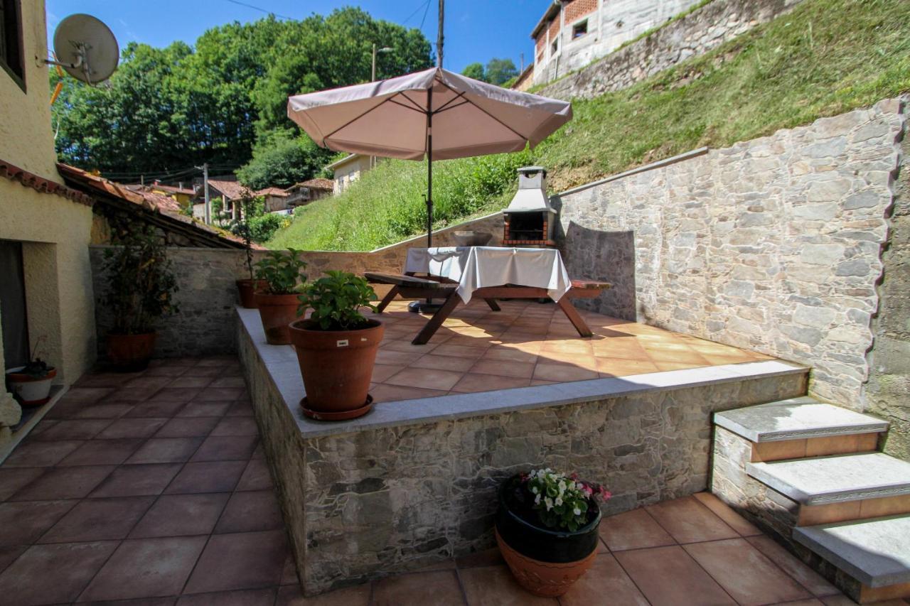 Apartamentos Los Balcones De Nieda 1 Onís Exteriör bild